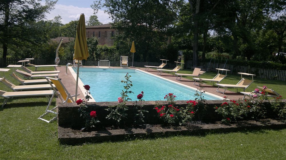 Villa San Fabiano With Heated Pool Monteroni d'Arbia Eksteriør billede
